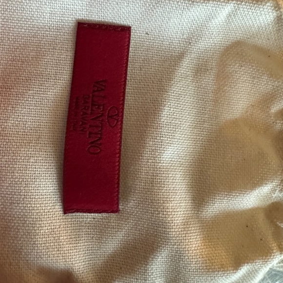 Authentic Valentino Black Rockstud Leather Bracelet-worn 2x-markings on buckle - Picture 7 of 12